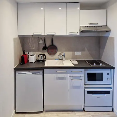 Renovated 25m2 Old Town Apartman Antibes