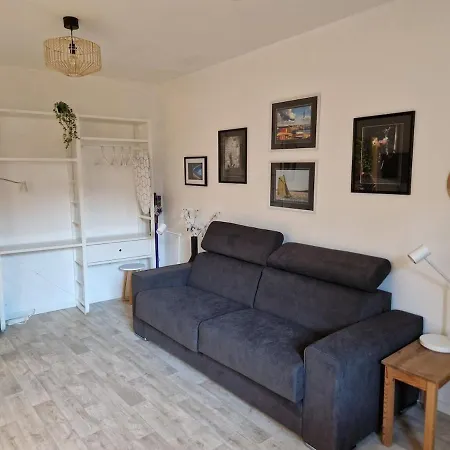 Apartman Renovated 25m2 Old Town Antibes